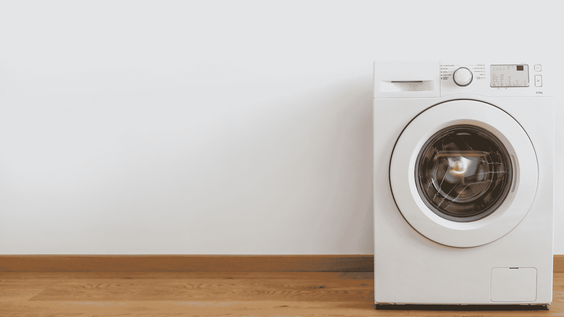 Laundromats and Launderettes