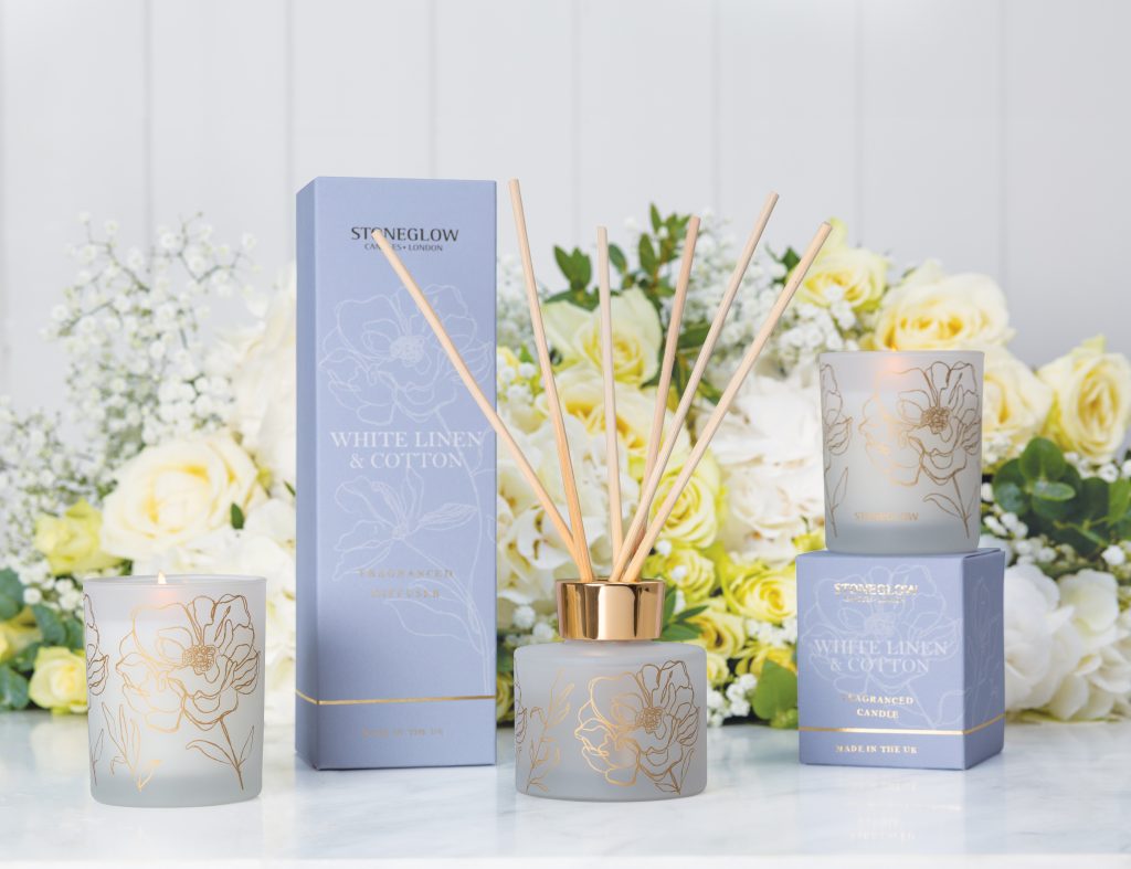 stoneglow candle and diffuser set giveaway ihateironing